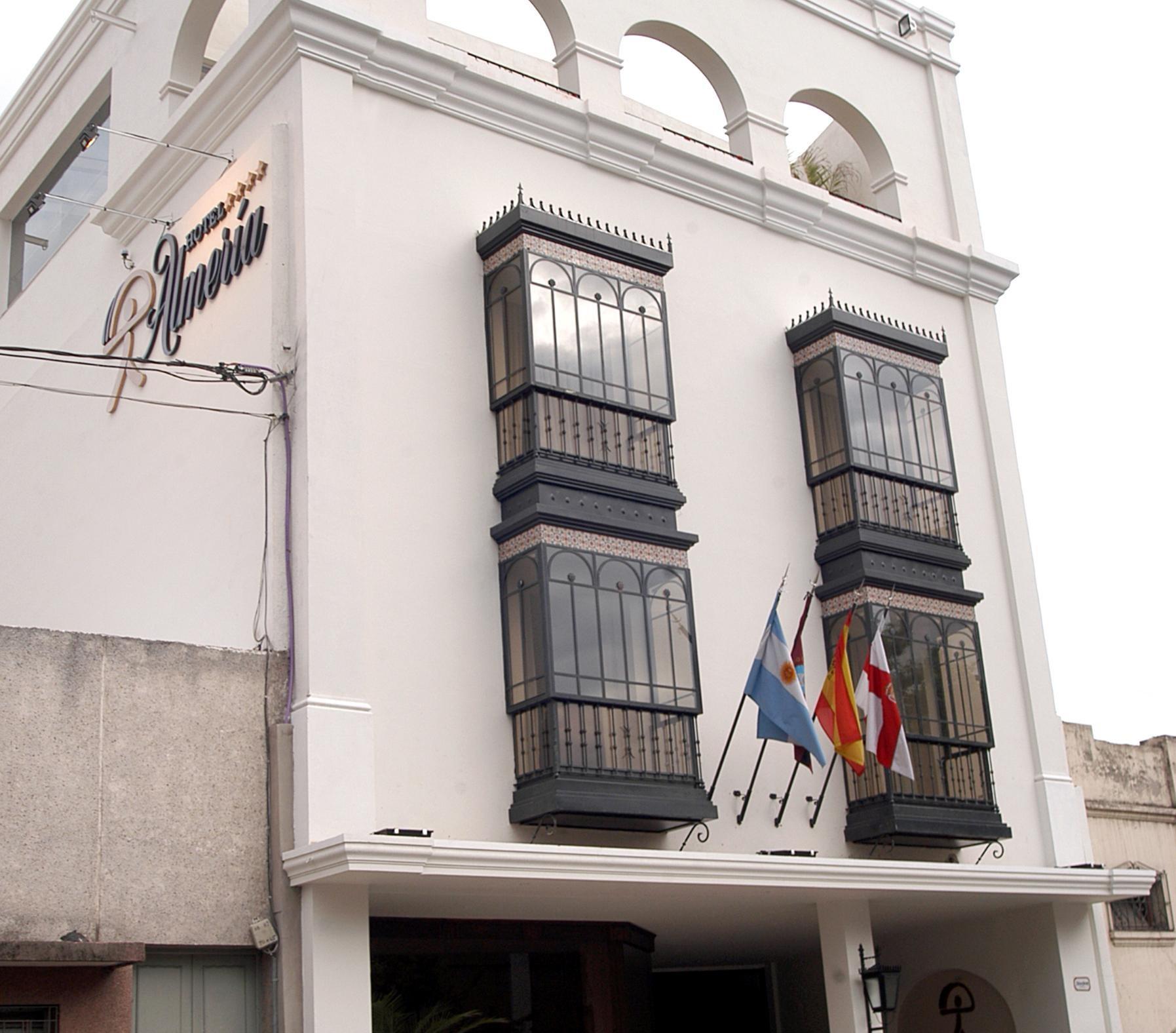 Hotel Almeria Salta Extérieur photo